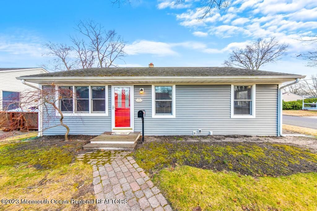 Property Photo:  1106 River Avenue  NJ 08742 