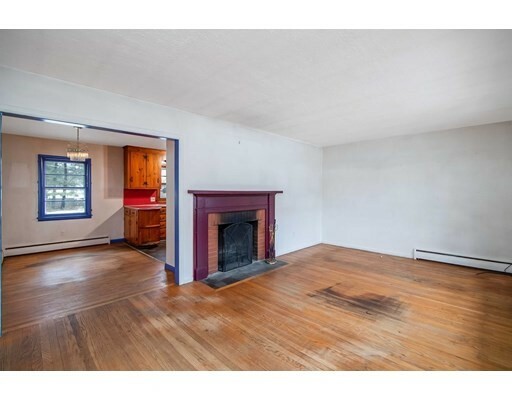 Property Photo: 216 Hermitage Dr MA 01129