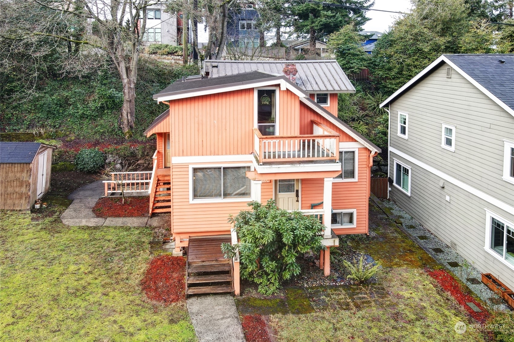 Property Photo:  7325 Glenridge Way SW  WA 98136 