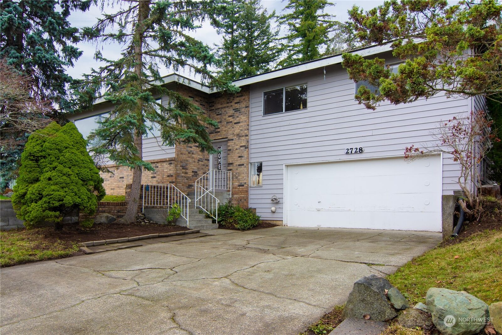Property Photo:  2728 W Crestline Drive  WA 98226 