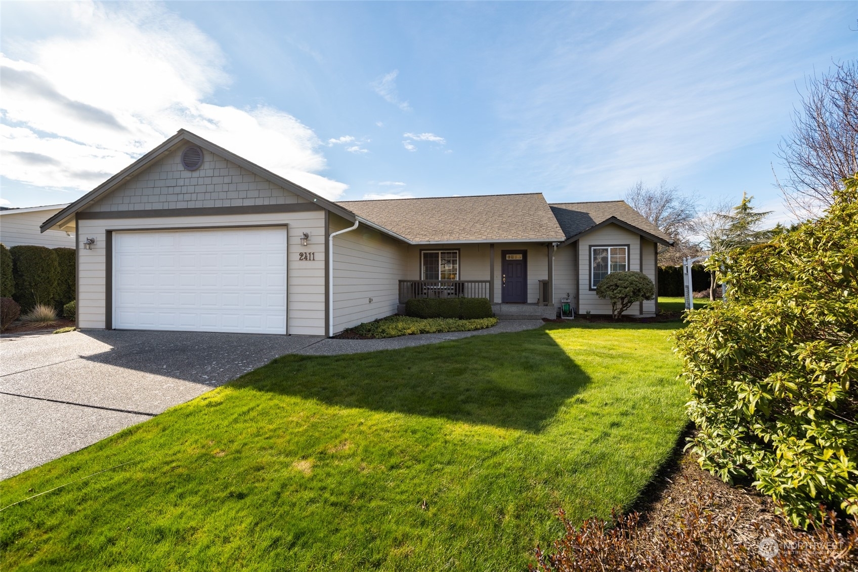 Property Photo:  2411 Kylee Court  WA 98274 