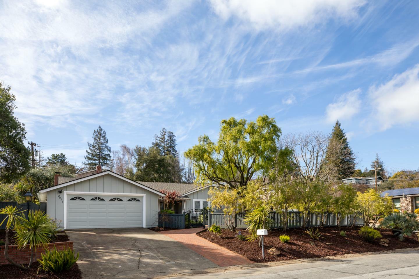 Property Photo:  2076 Kent Drive  CA 94024 