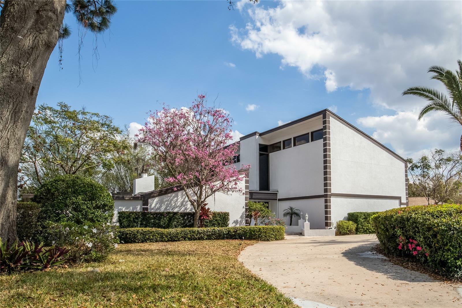 Property Photo:  8929 Crichton Wood Court  FL 32819 