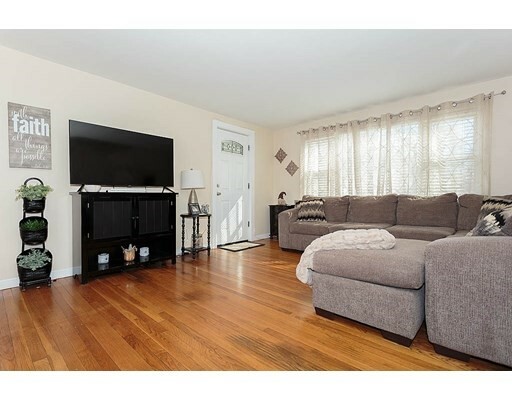 Property Photo:  115 Salem St  MA 01880 