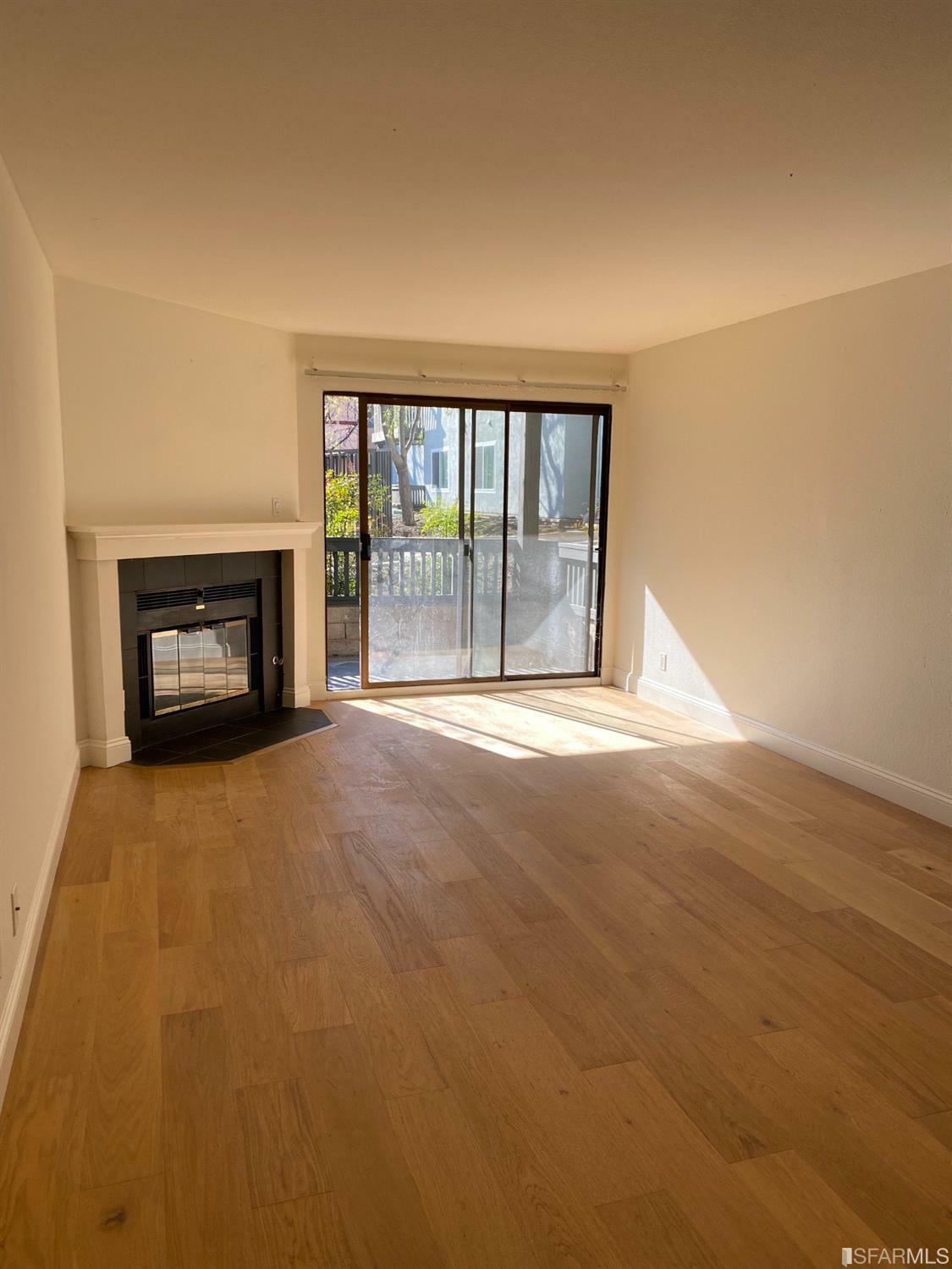 Property Photo:  1318 B Street 112  CA 94541 