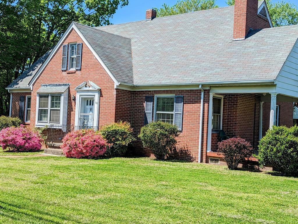 Property Photo:  1062 Virginia Avenue  VA 23927 