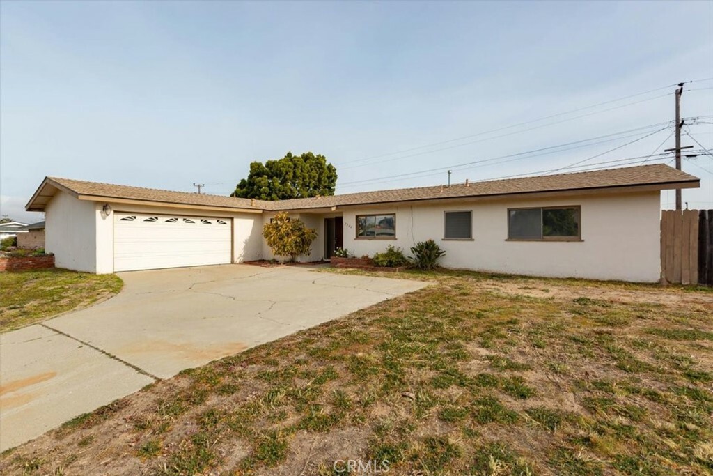 Property Photo:  3306 Fair Oaks Drive  CA 93455 