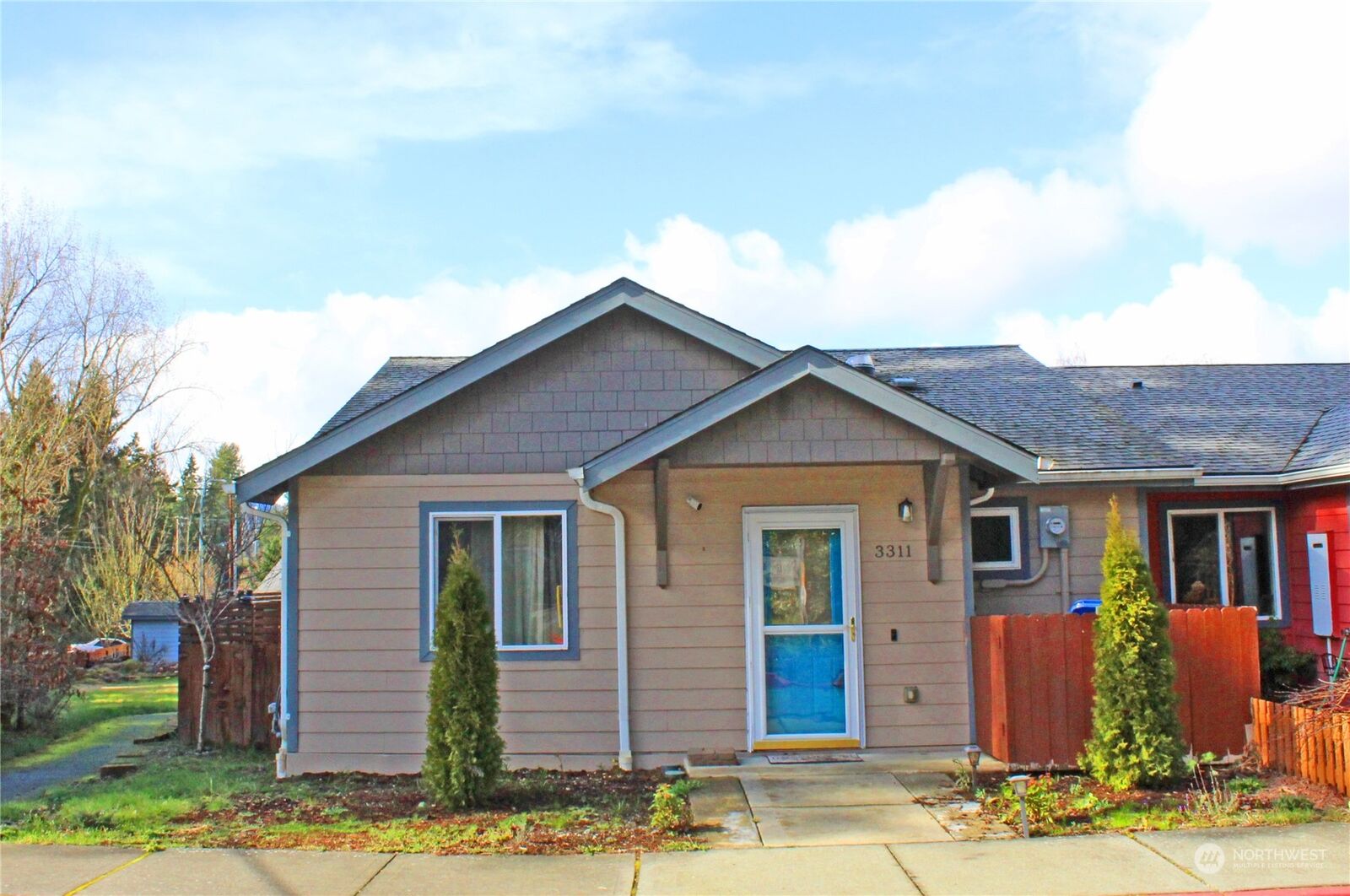 Property Photo:  3311  New Hope Circle  WA 98312 