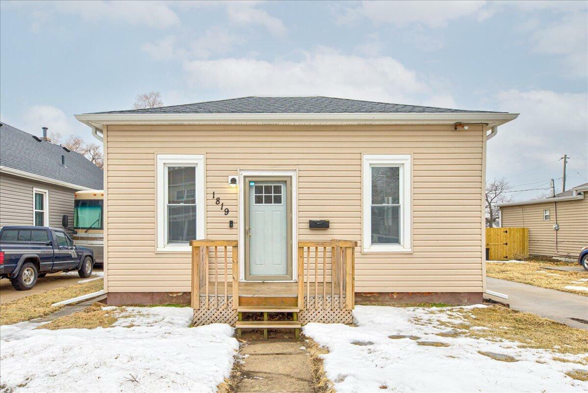 Property Photo:  1819 6th Ave  Avenue  IA 51501 