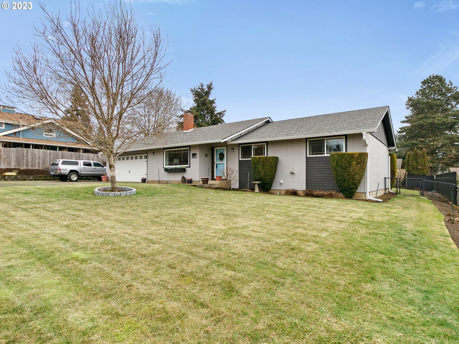 Property Photo:  5709 NE 40th Ave  WA 98661 