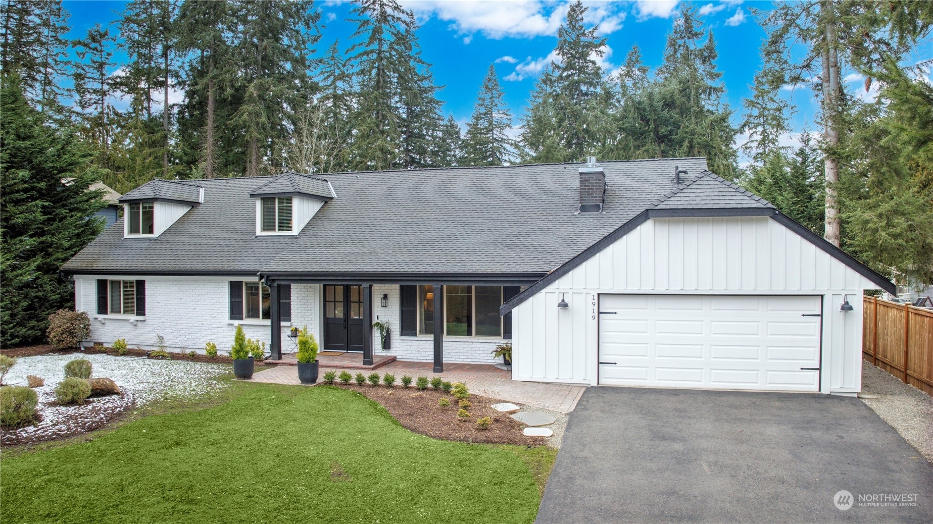 Property Photo:  1919 215th Place SE  WA 98075 