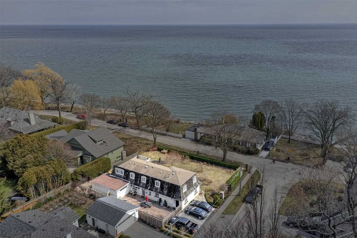 Photo de la propriété:  23 George St  ON L6J 3B3 