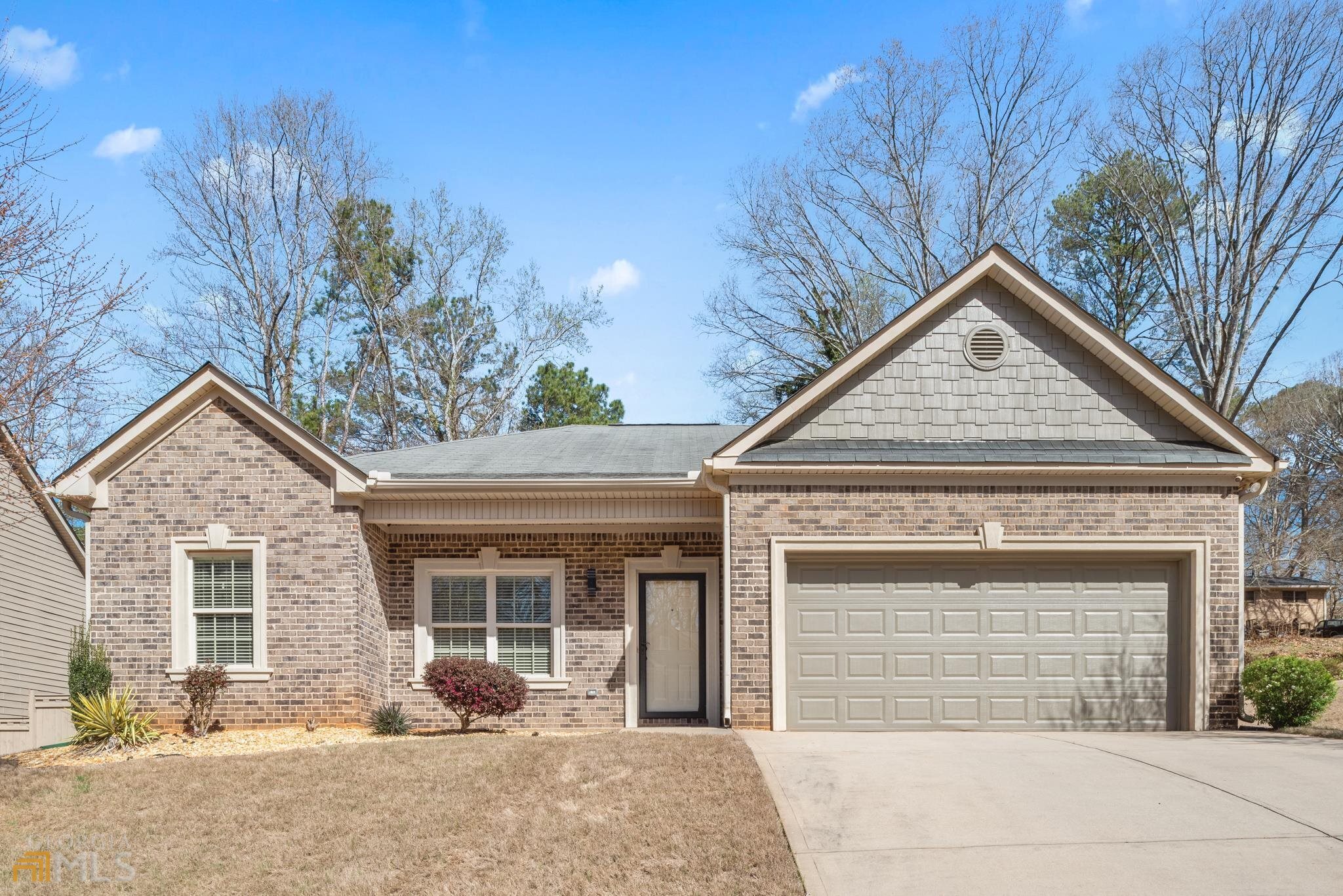 Property Photo: 3838 Addison Glen Way GA 30038