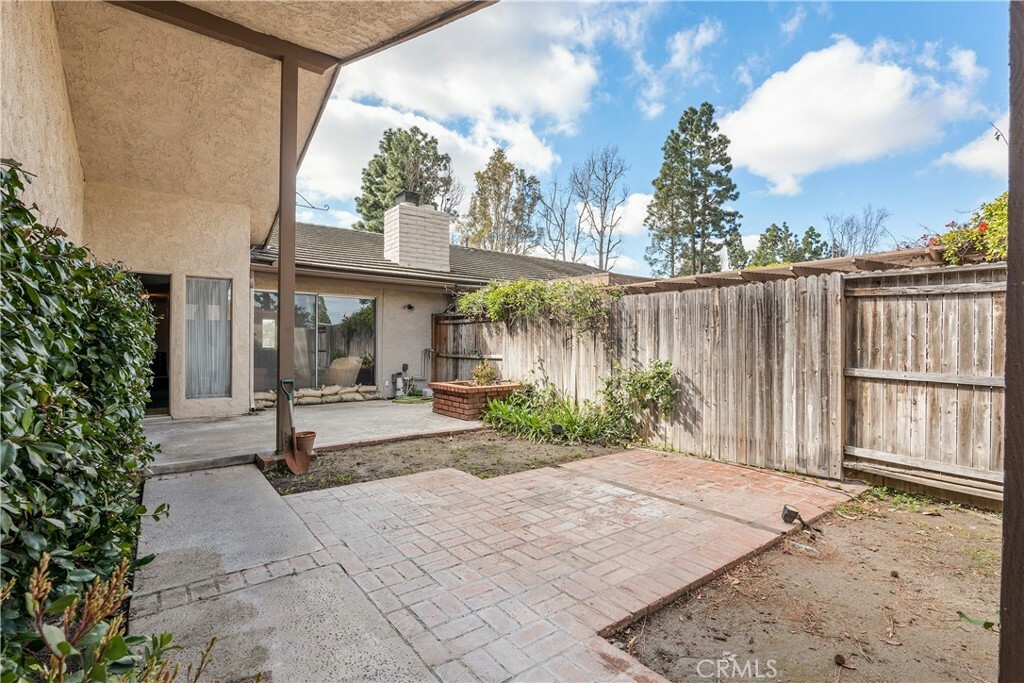 Property Photo: 9432 Tudor Lane CA 92841
