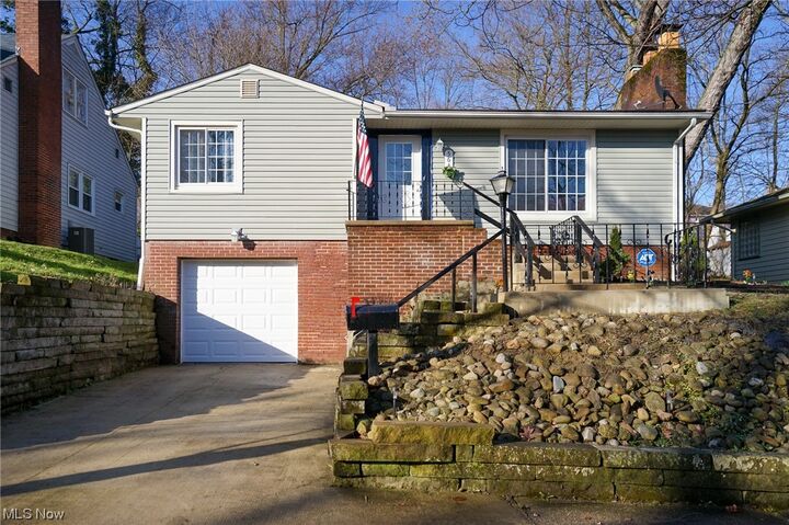 564 Barwell Street  Akron OH 44303 photo