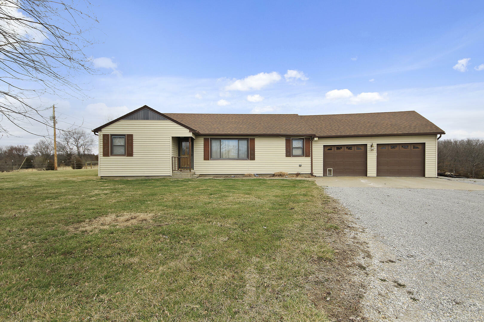 Property Photo:  21151 N Ponderosa Rd  MO 65243 