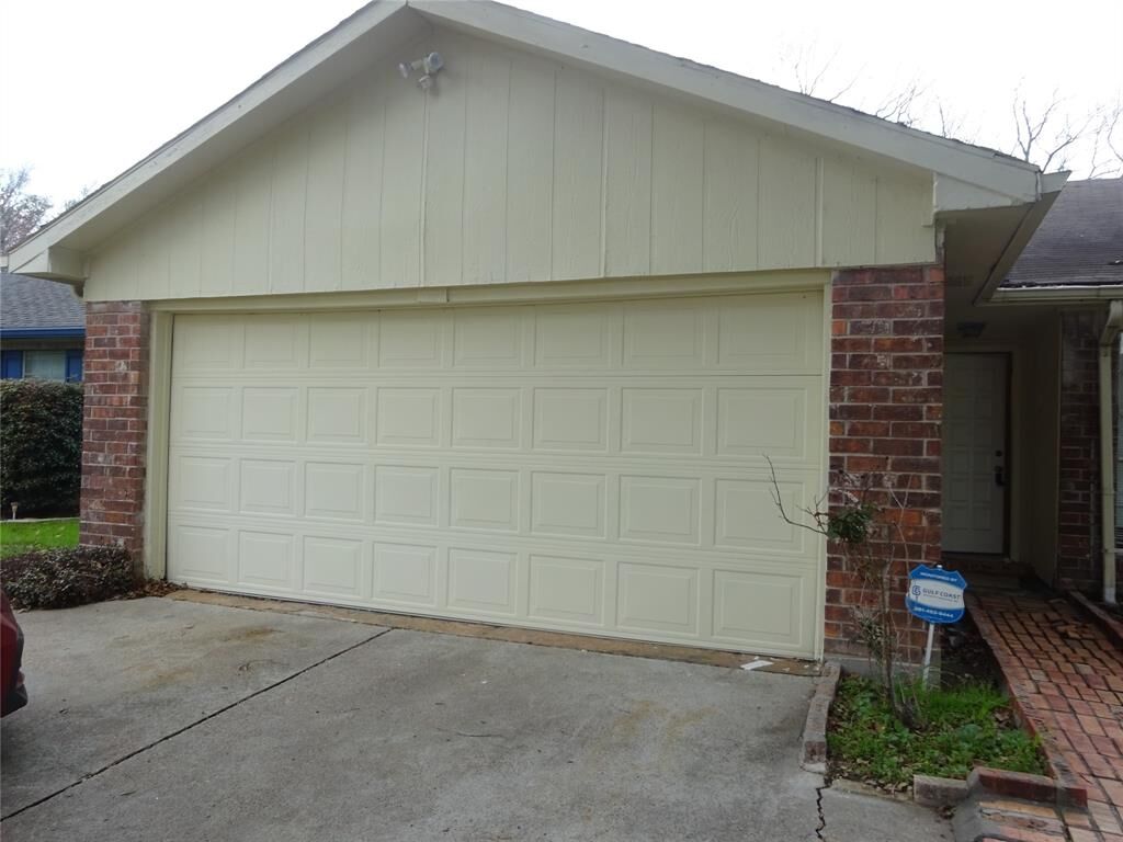 Property Photo:  18506 Lippizaner Drive  TX 77433 