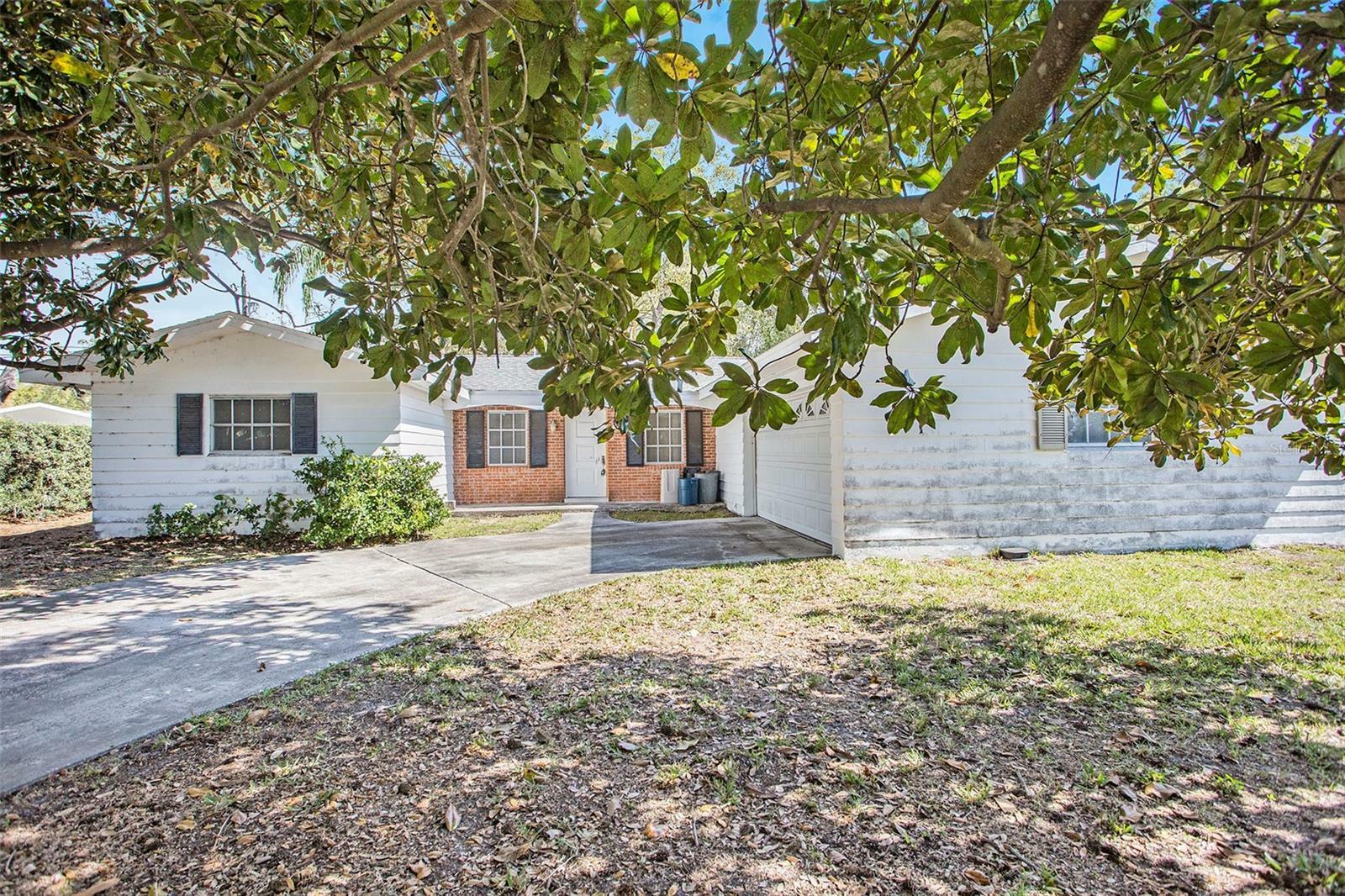Property Photo: 13425 99th Avenue FL 33776