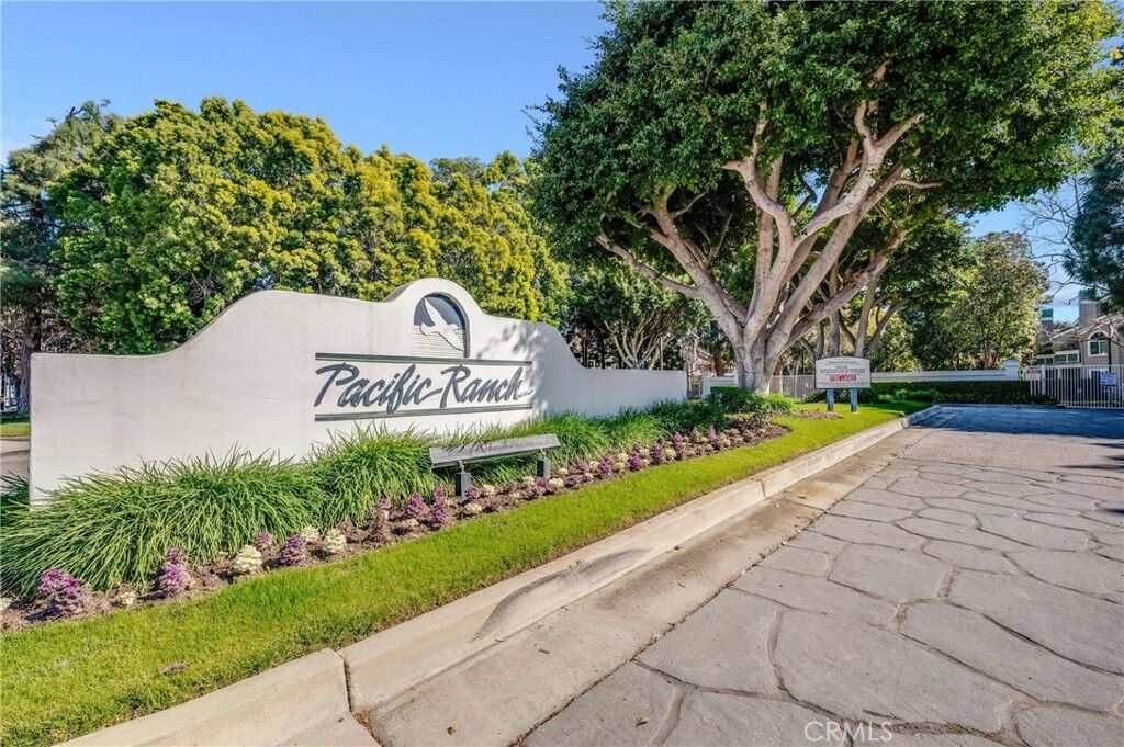 Property Photo: 19542 Pompano Lane 111 CA 92648