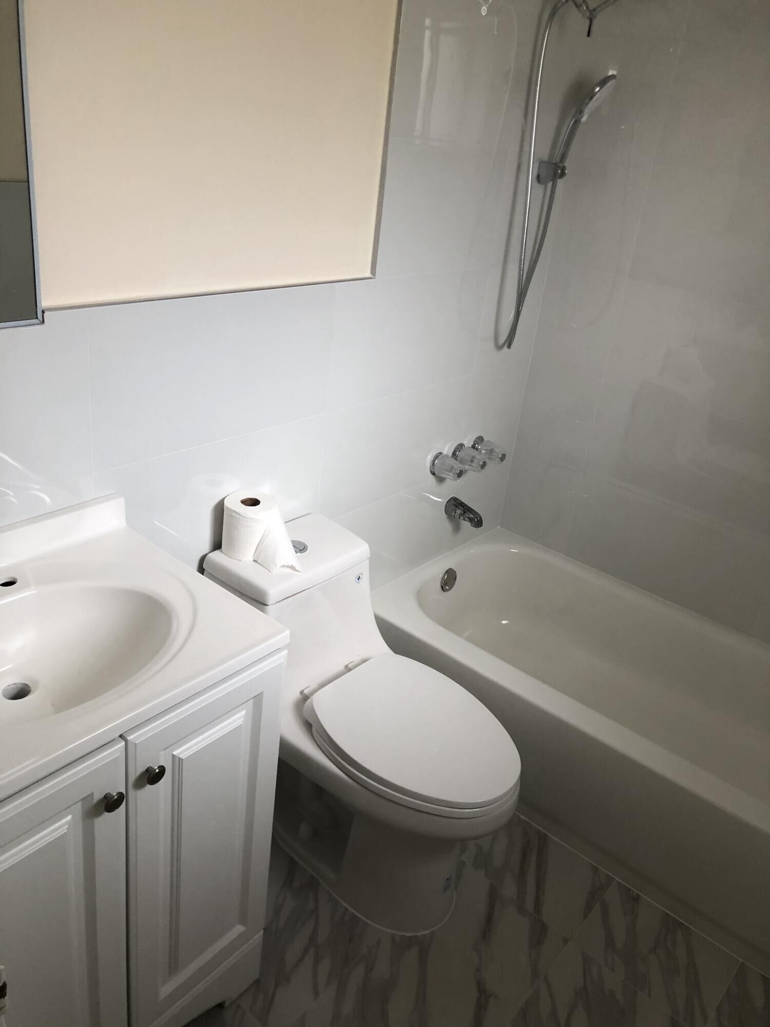 Property Photo: 1829 N A St. Street 16 FL 33460