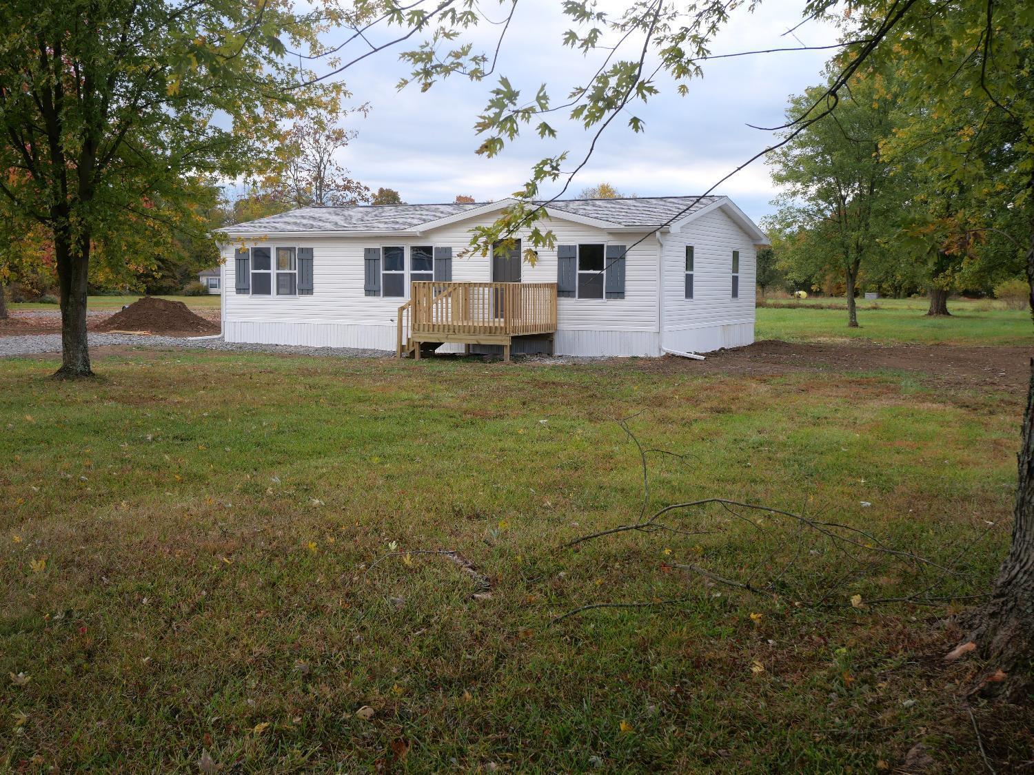 Property Photo: 2841 Ireton Trees Rd OH 45106