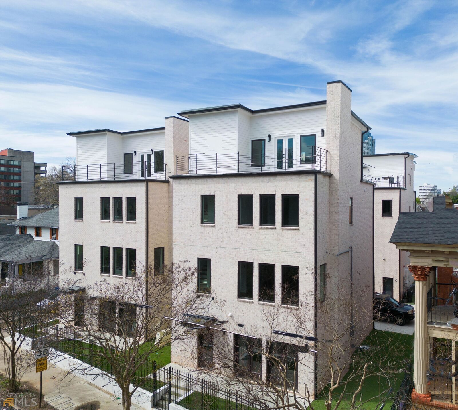 Property Photo:  420 Parkway Drive NE B  GA 30308 