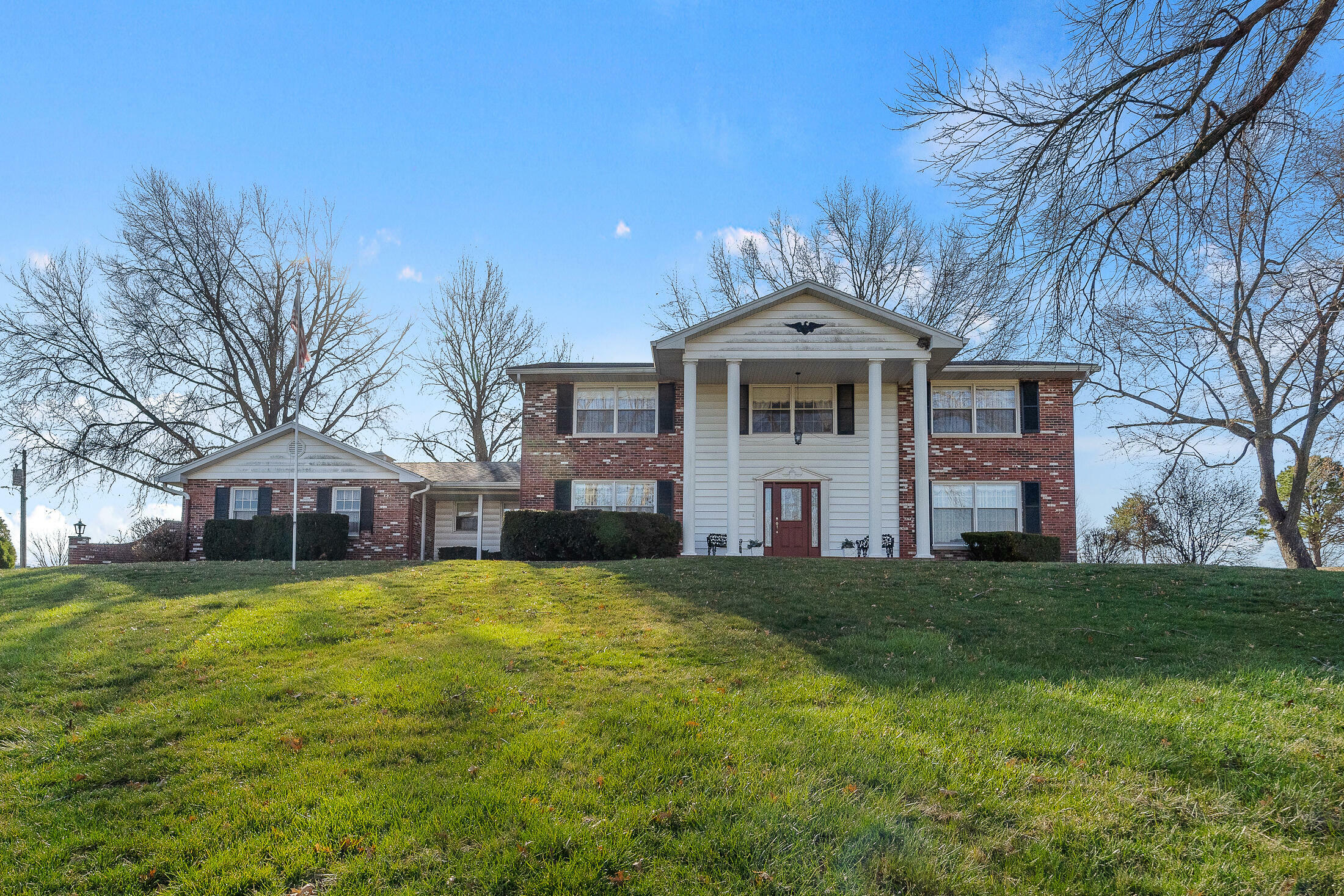 Property Photo:  100 E Reed Street  MO 65251 