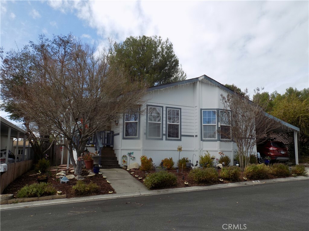 Property Photo:  10025 El Camino Real 64  CA 93422 