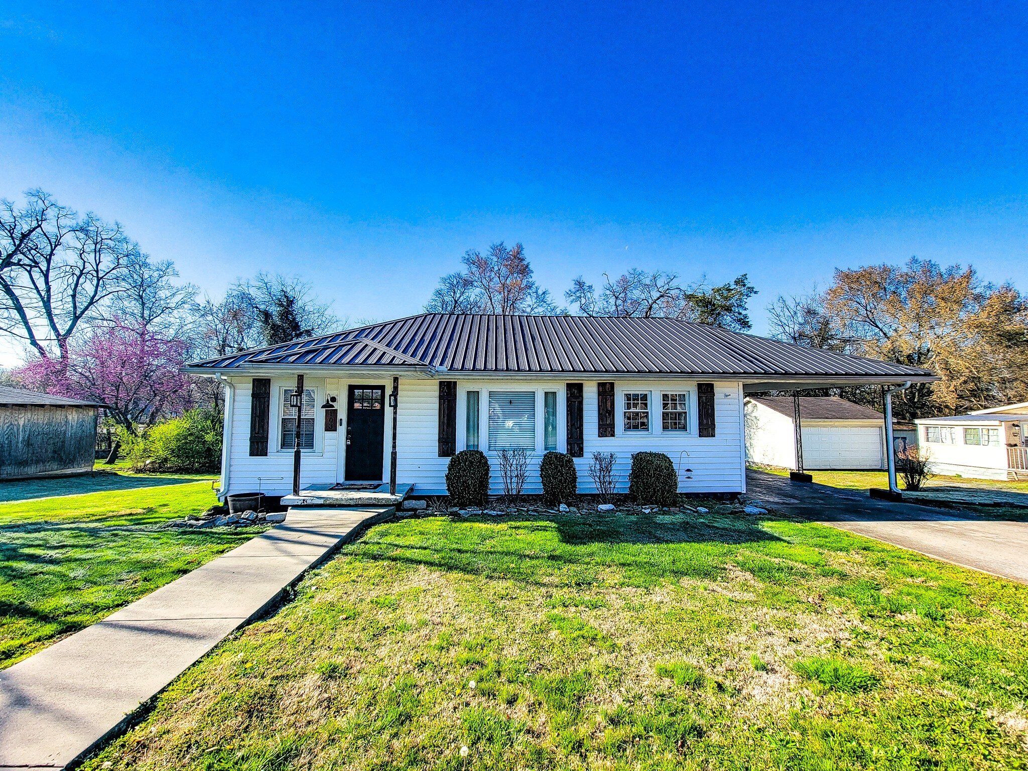 Property Photo: 103 Kayden St TN 37160