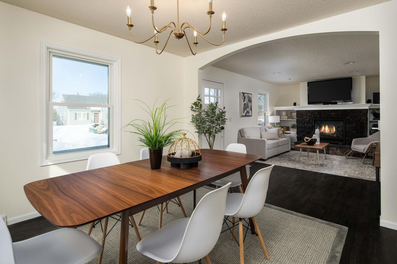 Property Photo: 4037 Utica Avenue S MN 55416