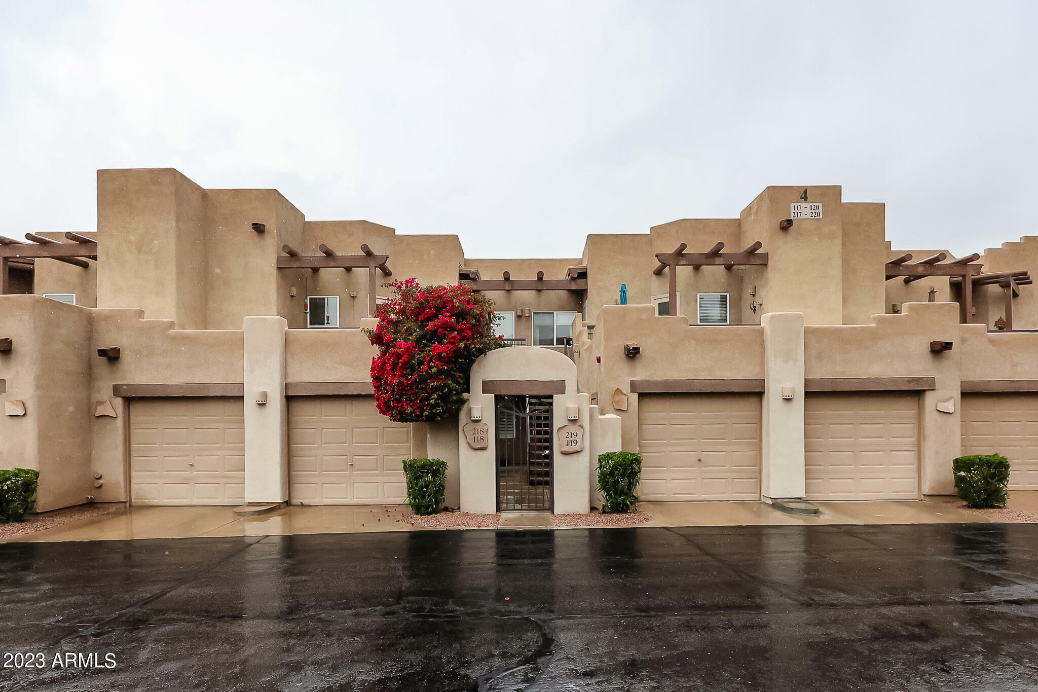 Property Photo:  7021 E Earll Drive 219  AZ 85251 