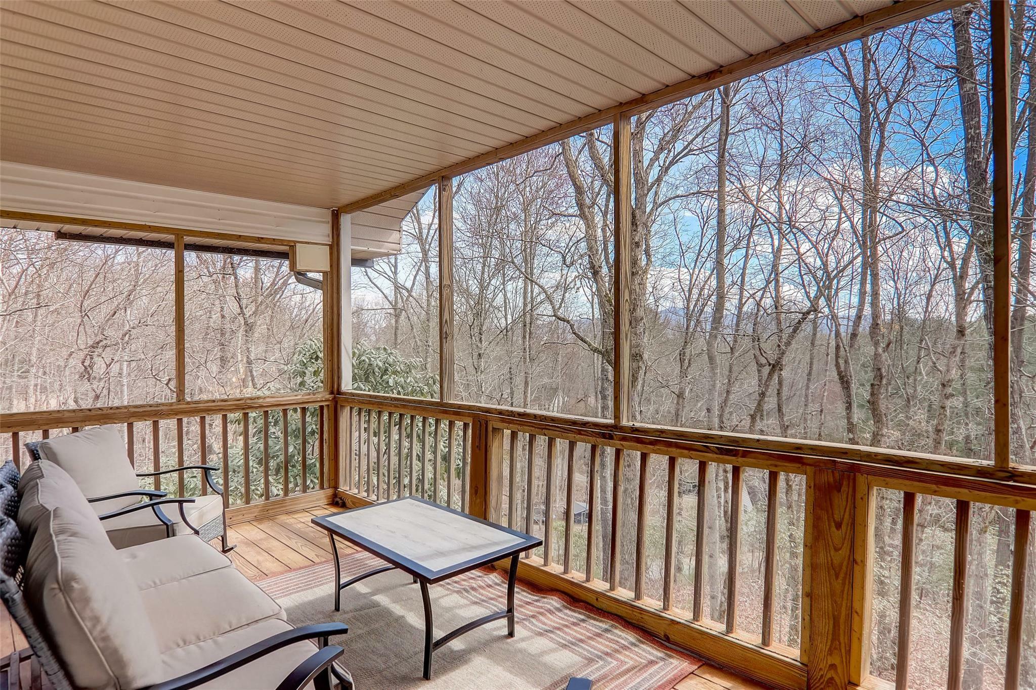 Property Photo: 163 Lakeside Circle NC 28734