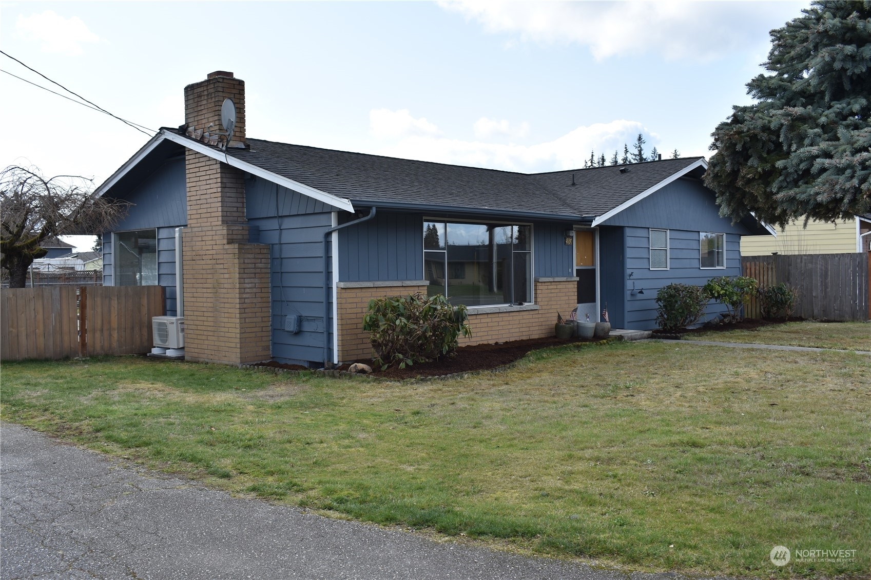 Property Photo:  4930 92nd Street NE  WA 98270 