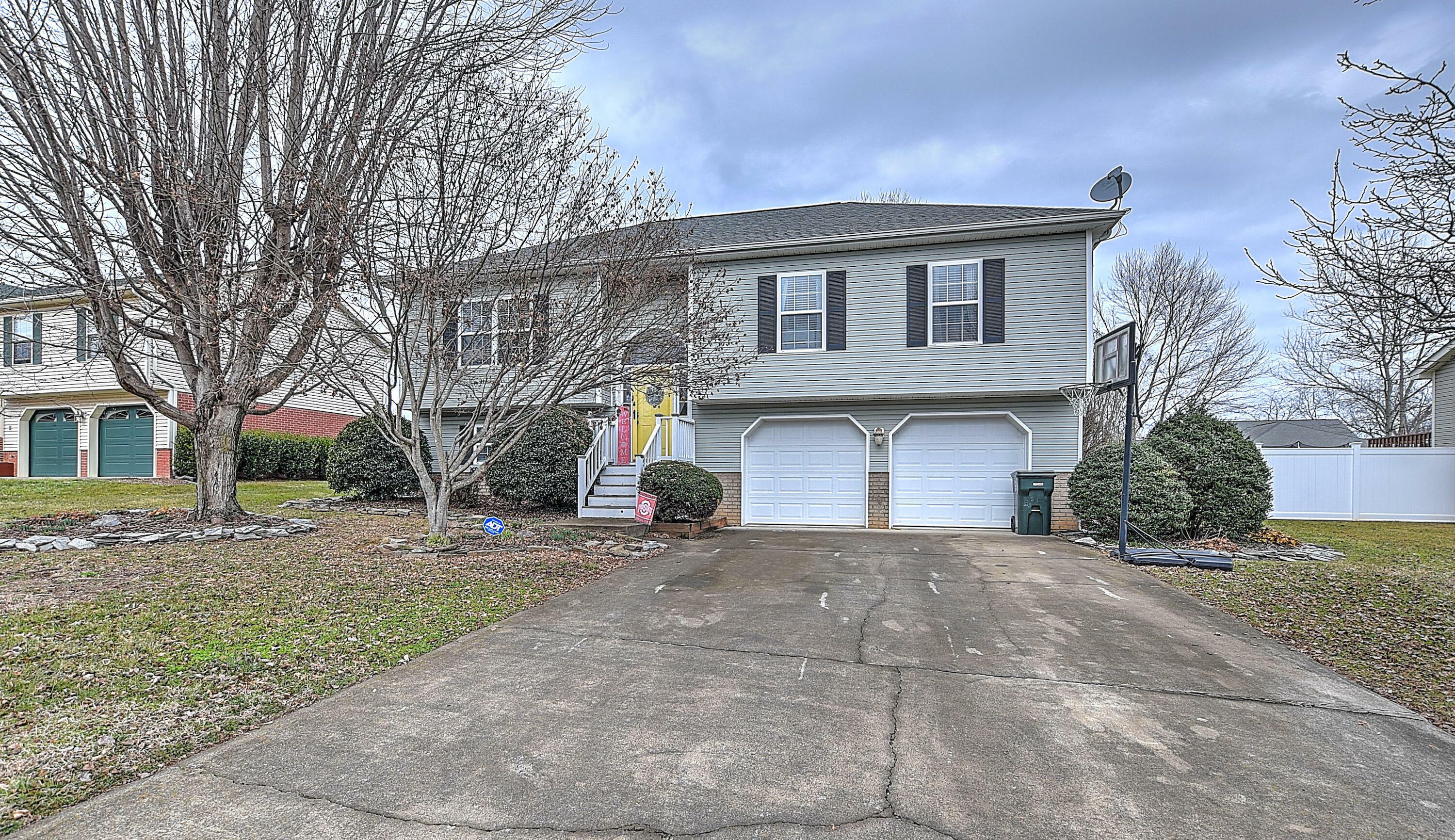 Property Photo:  505 Crystal Springs Circle  TN 37615 