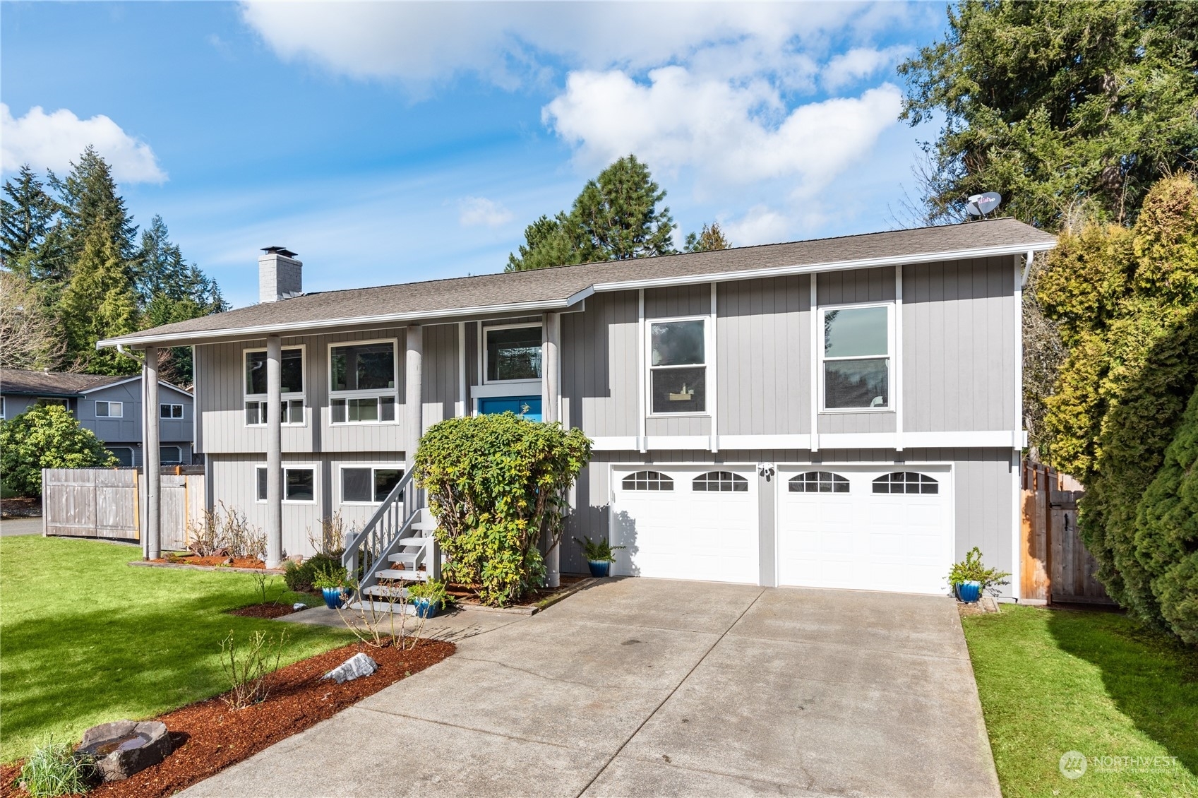 Property Photo:  15606 SE 179th Street  WA 98058 