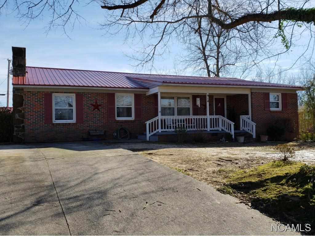 Property Photo: 914 Denson Ave SW AL 35055 - CULLMAN