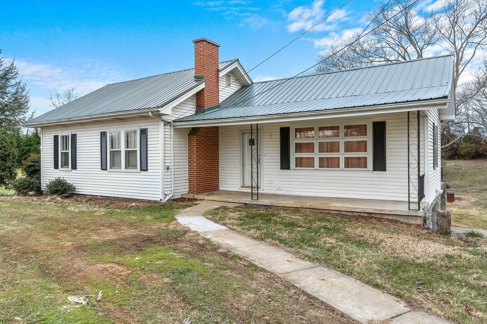 Property Photo:  2246 Asheville Highway  TN 37743 