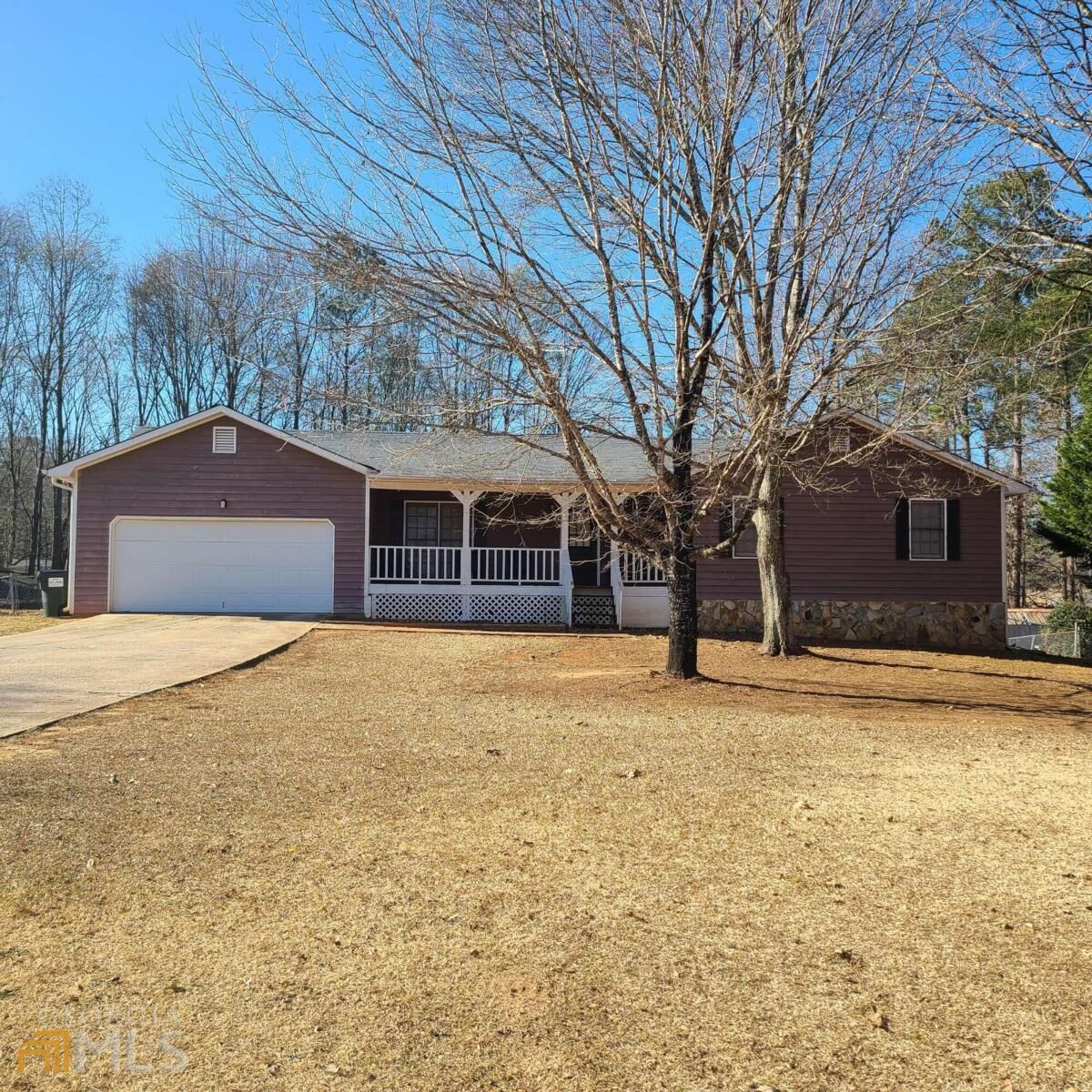 Property Photo:  843 Thurman Road  GA 30281 