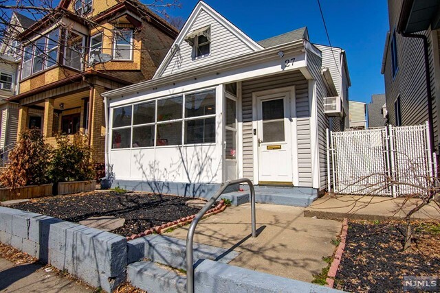 Property Photo: 27 Willow Street NJ 07002