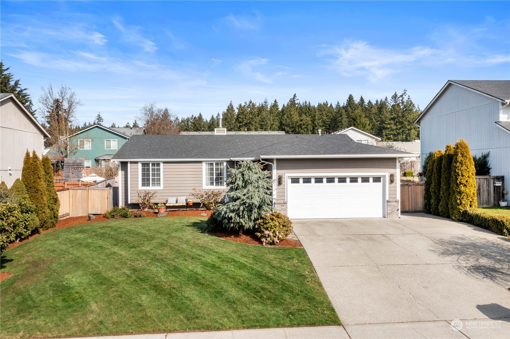 Property Photo:  11123 172nd Street E  WA 98374 