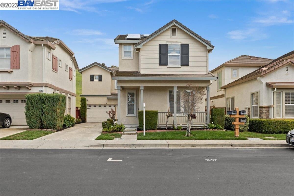 Property Photo:  6137 Shadow Hill Dr  CA 94568 