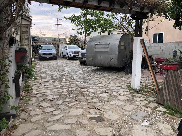 Property Photo:  4867 Long Beach Avenue  CA 90058 