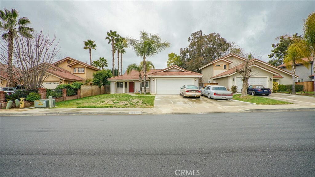 Property Photo:  1677 Vasili Lane  CA 92223 