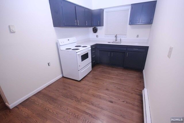 Property Photo:  75 Fair Street 7A  NJ 07601 