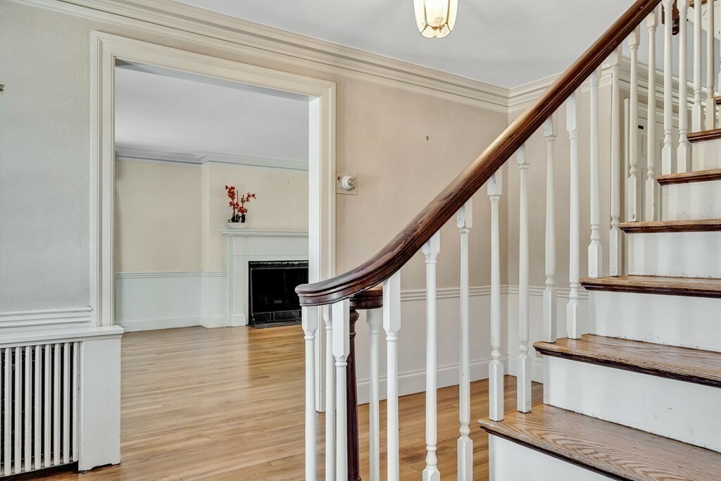 Property Photo:  11 Edgewood Rd  MA 02420 