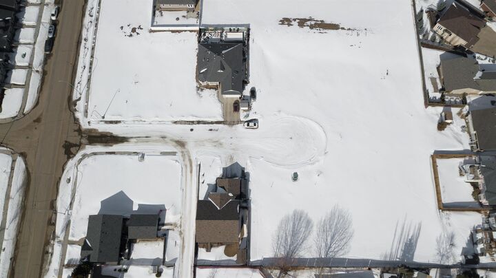 Property Photo: 7206 44 Avenue Close AB T4V 5E1