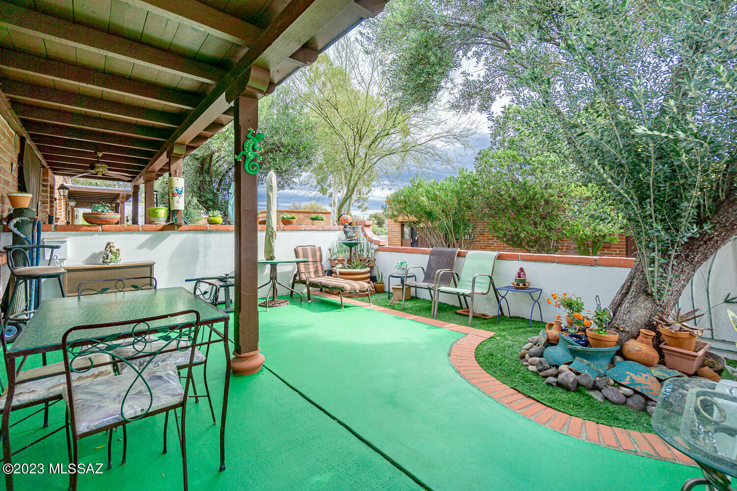 Property Photo:  474 S La Caada Drive A  AZ 85614 