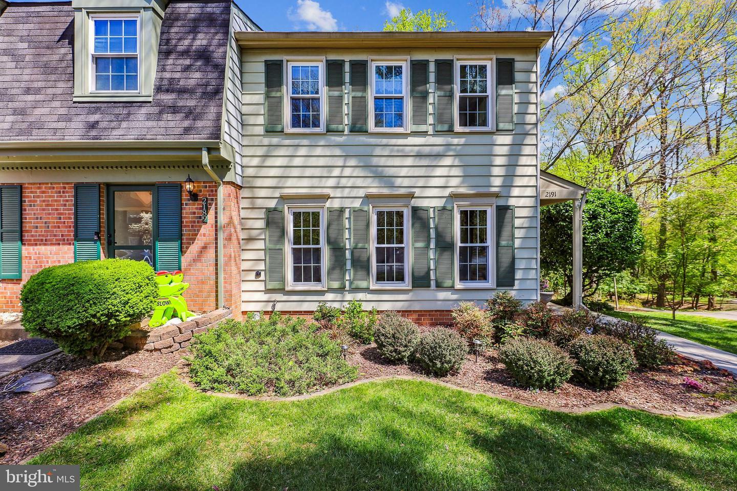 Property Photo:  2191 Pond View Court  VA 20191 