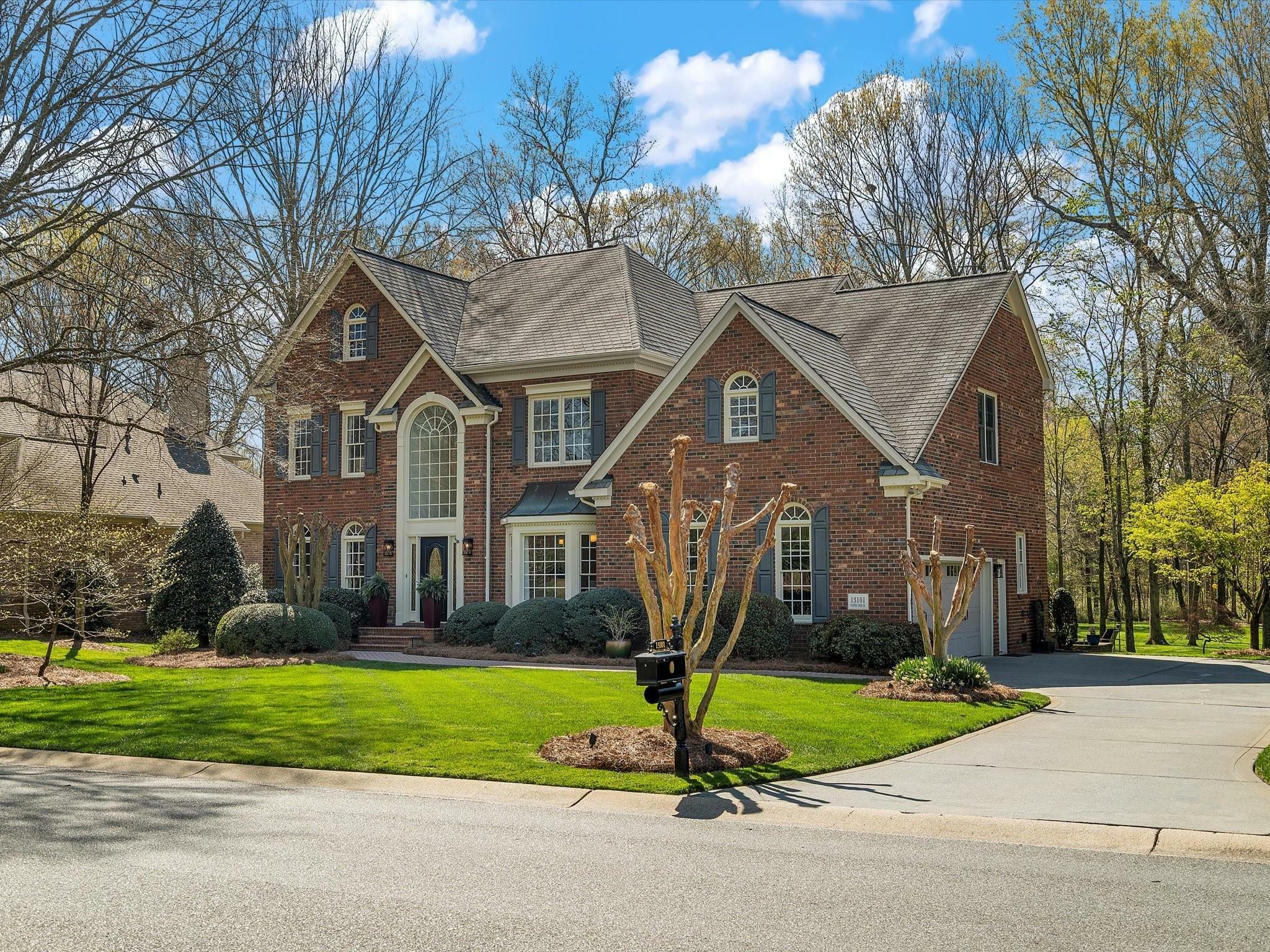Property Photo: 13101 Whisper Creek Drive NC 28277