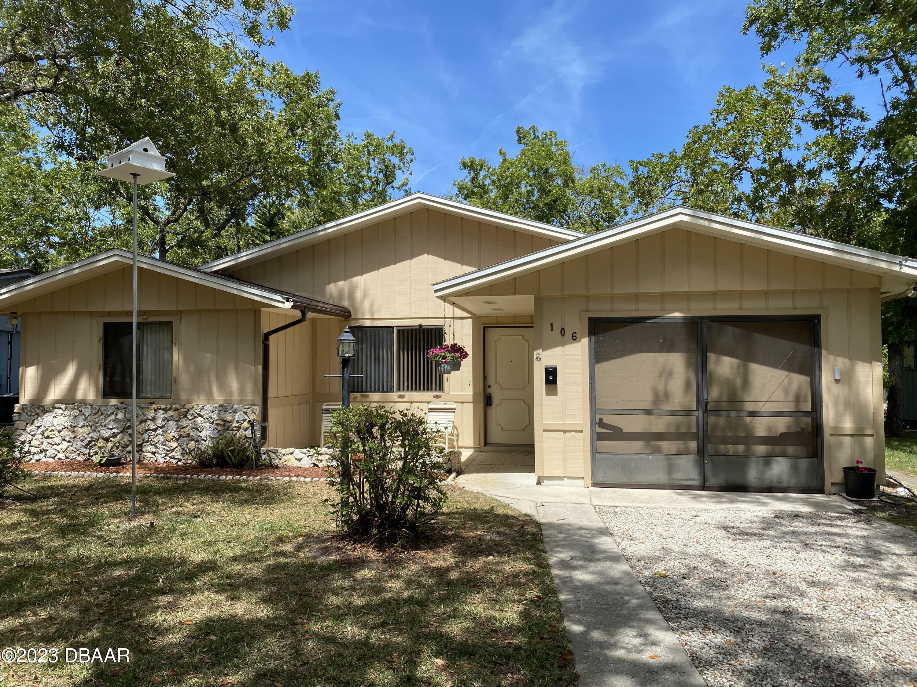 Property Photo:  106 Hilltop Circle  FL 32128 